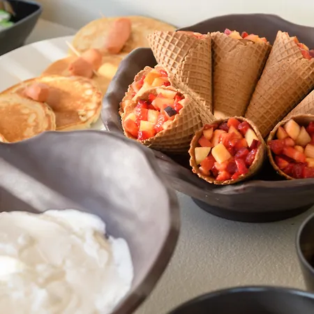 The Summit Of Mykonos Bed & Breakfast 4*