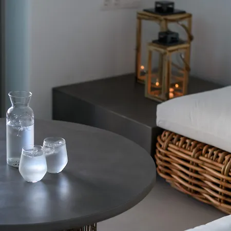 Alojamento de Acomodação e Pequeno-almoço The Summit Of Mykonos 4*