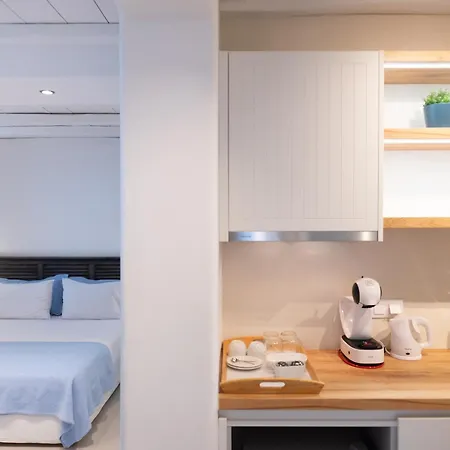 The Summit Of Mykonos Bed & Breakfast