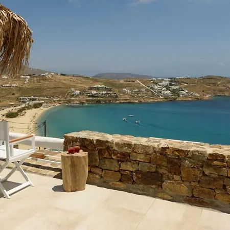 The Summit Of Mykonos Bed & Breakfast 4*
