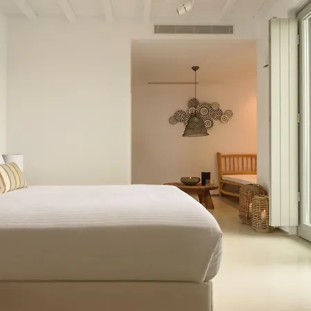 The Summit Of Mykonos Bed & Breakfast 4*