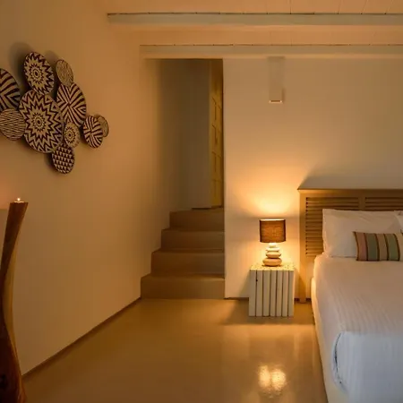 The Summit Of Mykonos 4* 칼로 리바디