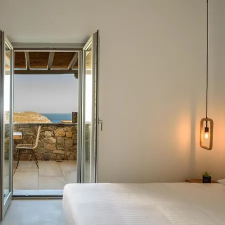 The Summit Of Mykonos 4* 칼로 리바디